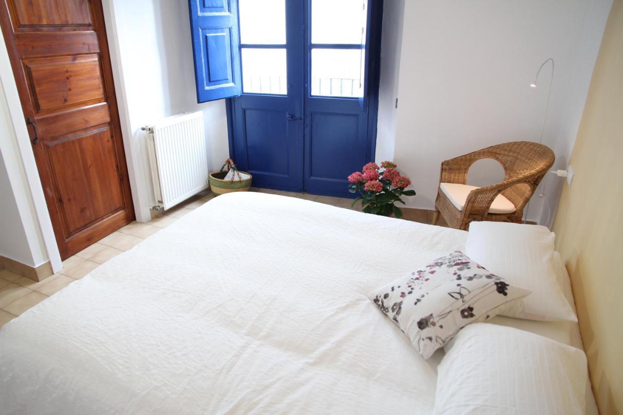 Apartament - Compartir กาดาเกส ภายนอก รูปภาพ